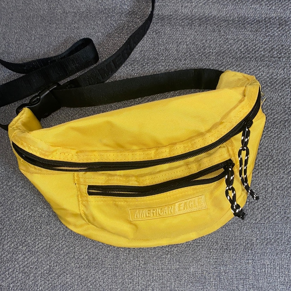 American Eagle Yellow Fanny Pack